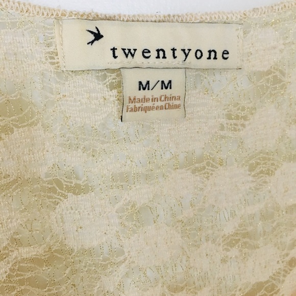 🤑FREE w/ purchase! Twenty One Shimmery Lace Tank - Picture 11 of 16